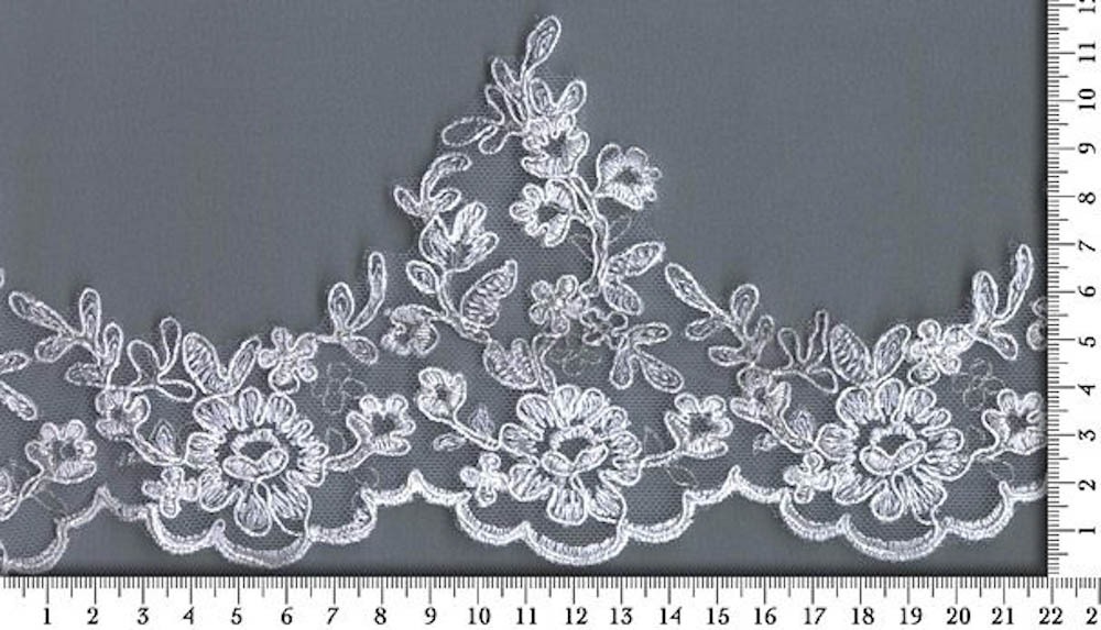 1063-115cm-ezust-szallal-krem-feher