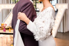Pop-art-meets-luxe-wedding-11